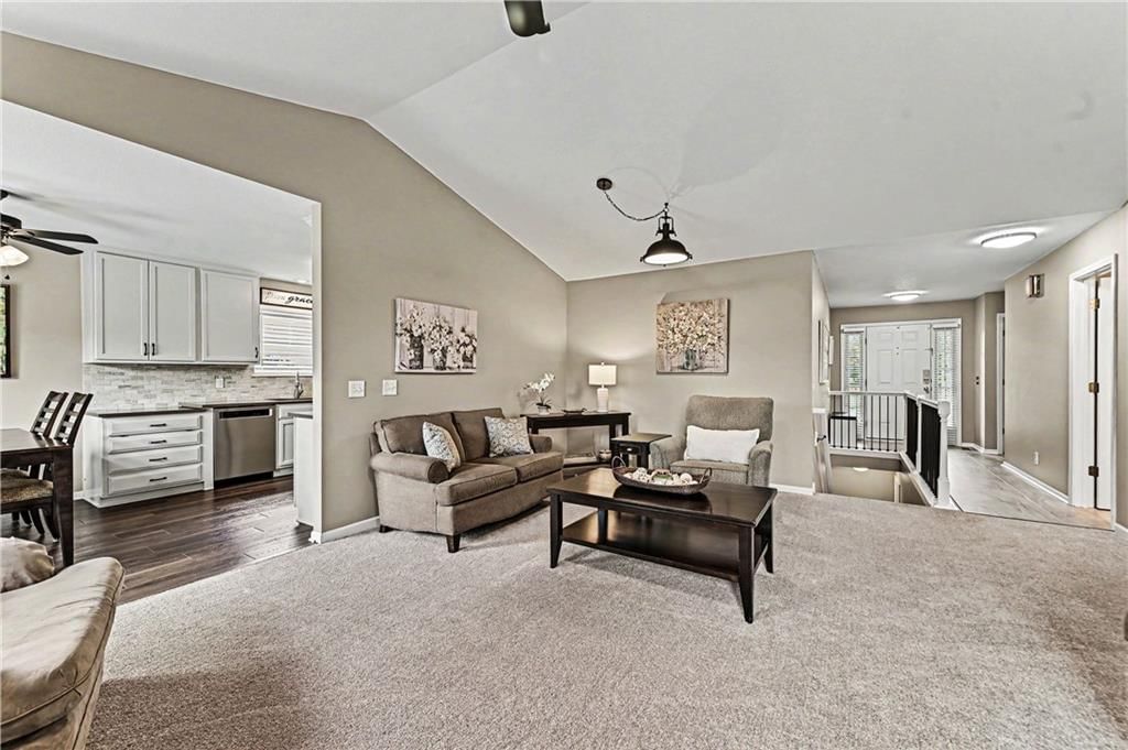 9600 NE 98th Street — photo 4