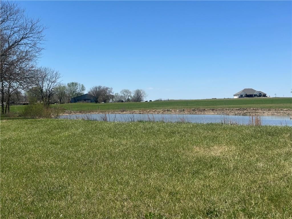 169 NE County Rd V Road — photo 6