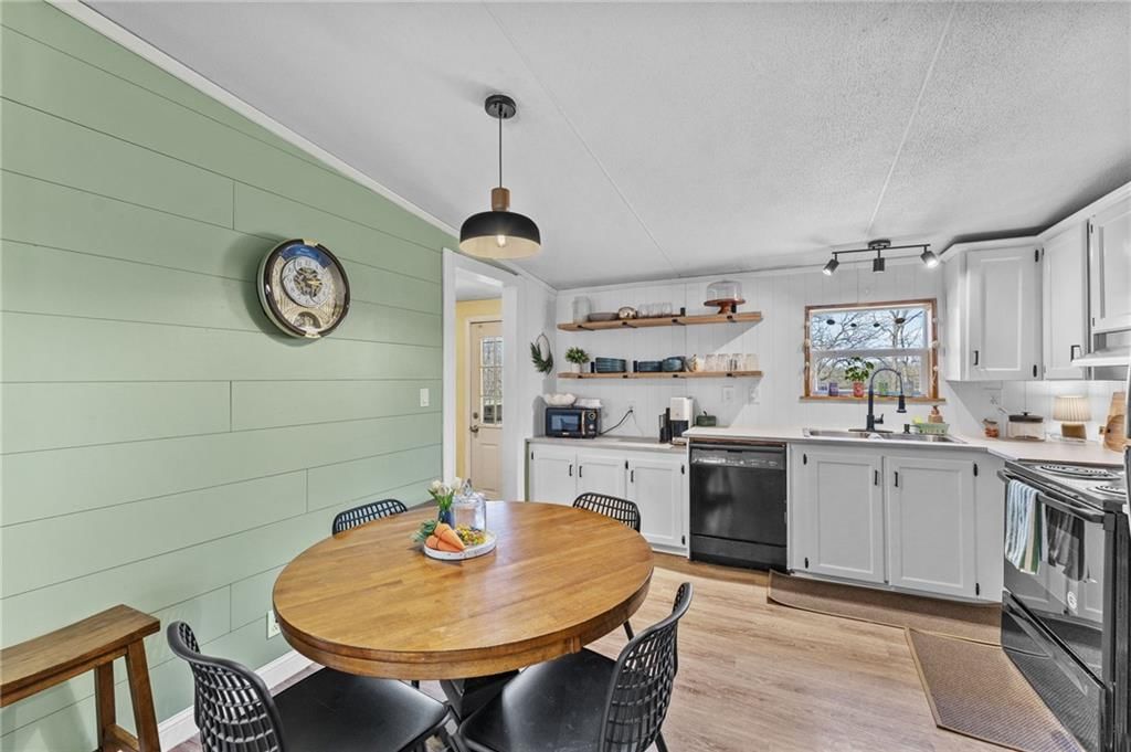 8302 E 221st Street — photo 10