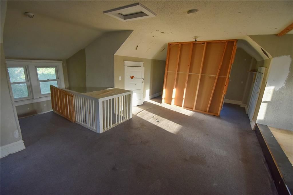 3733 Prospect Avenue — photo 22