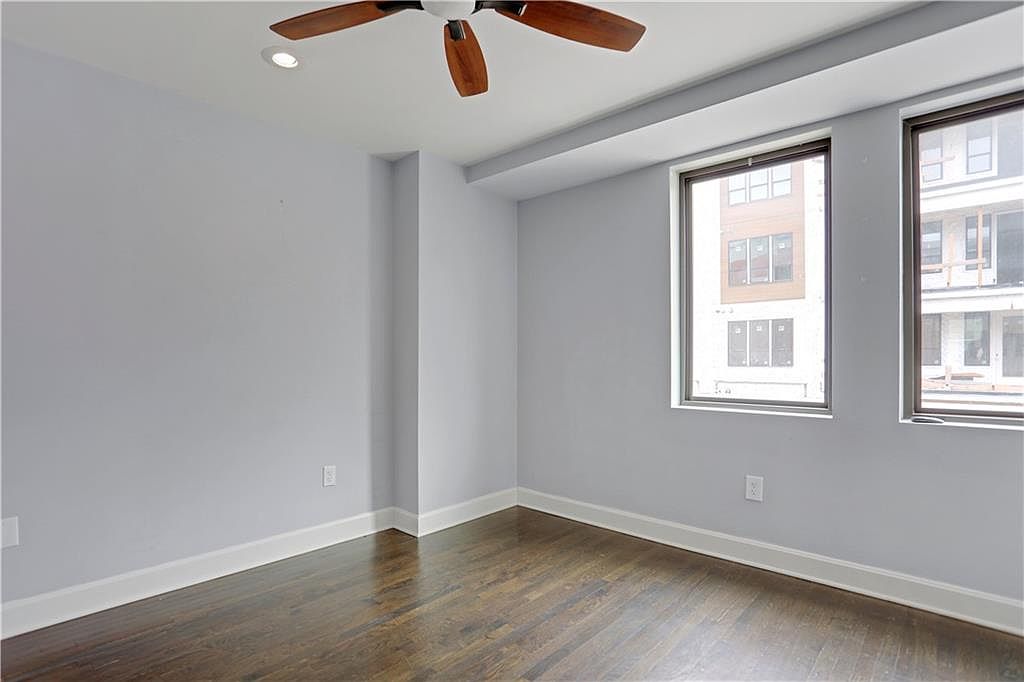2980 Baltimore Avenue — photo 9