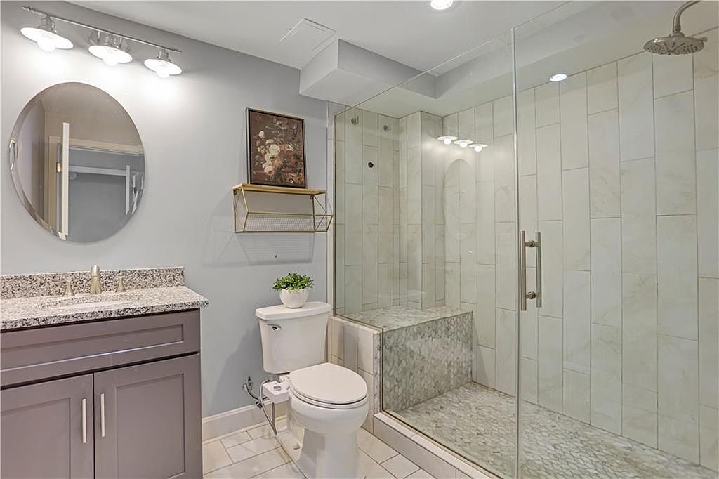 2980 Baltimore Avenue — photo 13