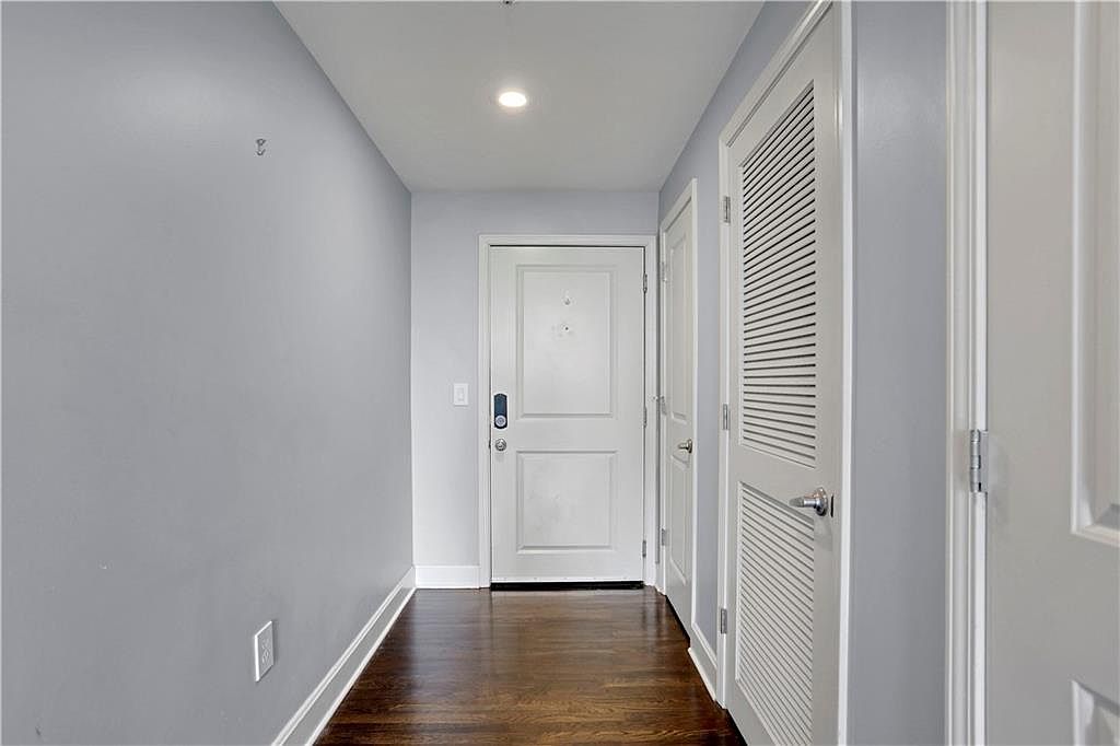 2980 Baltimore Avenue — photo 14