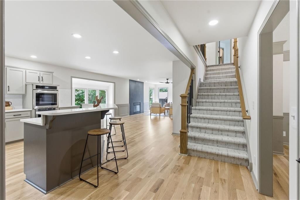 10011 W 125th Terrace — photo 8