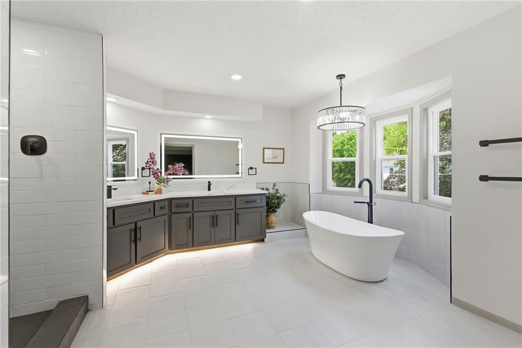 10011 W 125th Terrace — photo 40