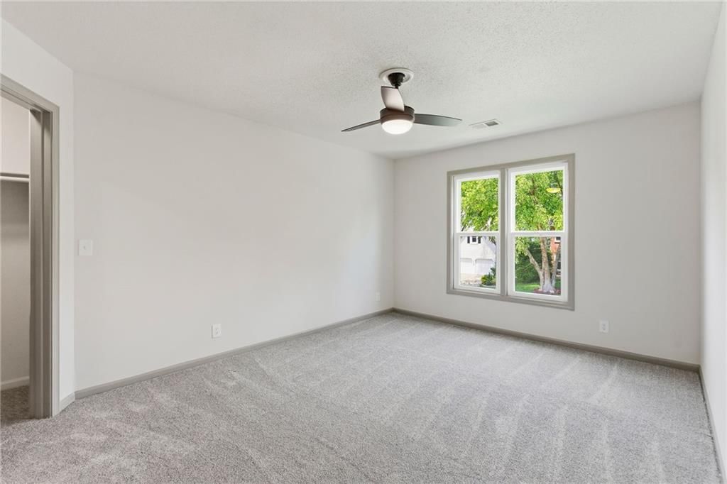 10011 W 125th Terrace — photo 44