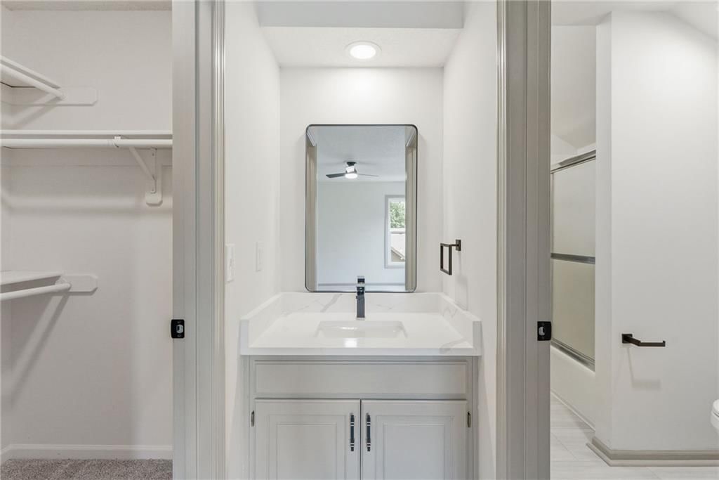 10011 W 125th Terrace — photo 50