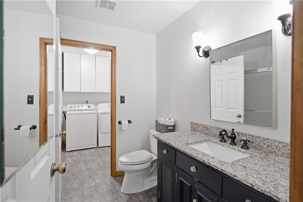 13206 Parallel Parkway — photo 17