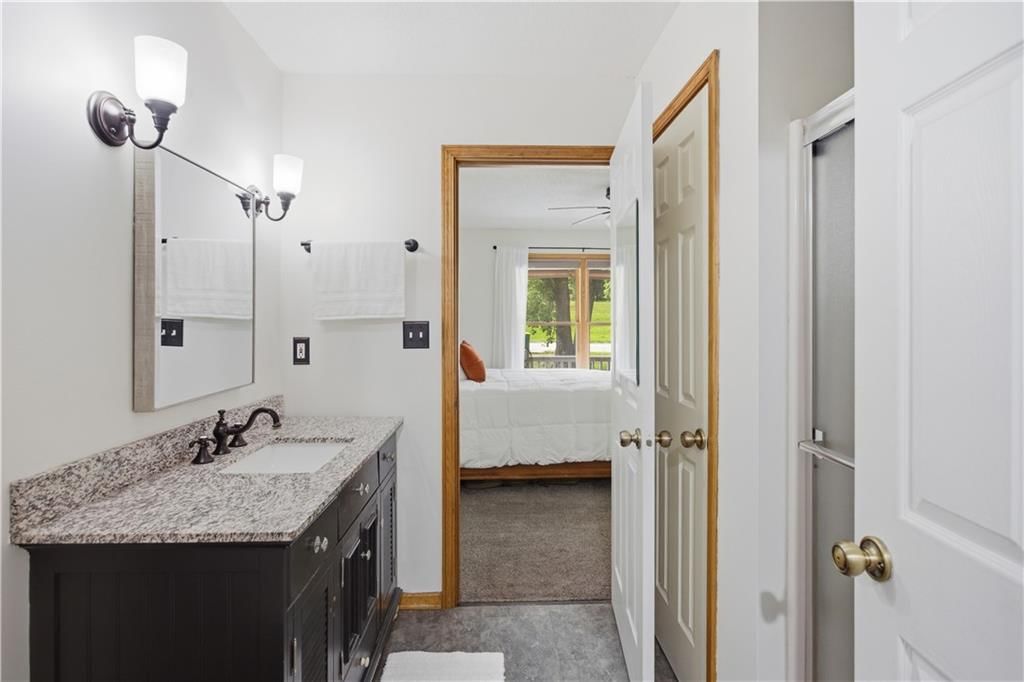13206 Parallel Parkway — photo 18