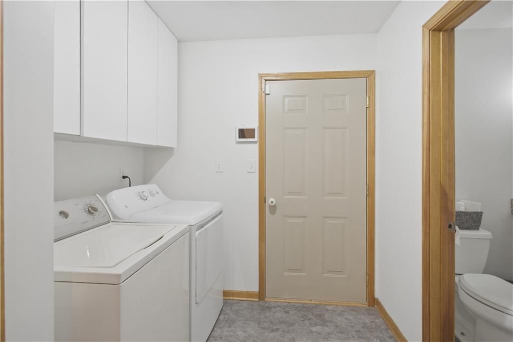 13206 Parallel Parkway — photo 19