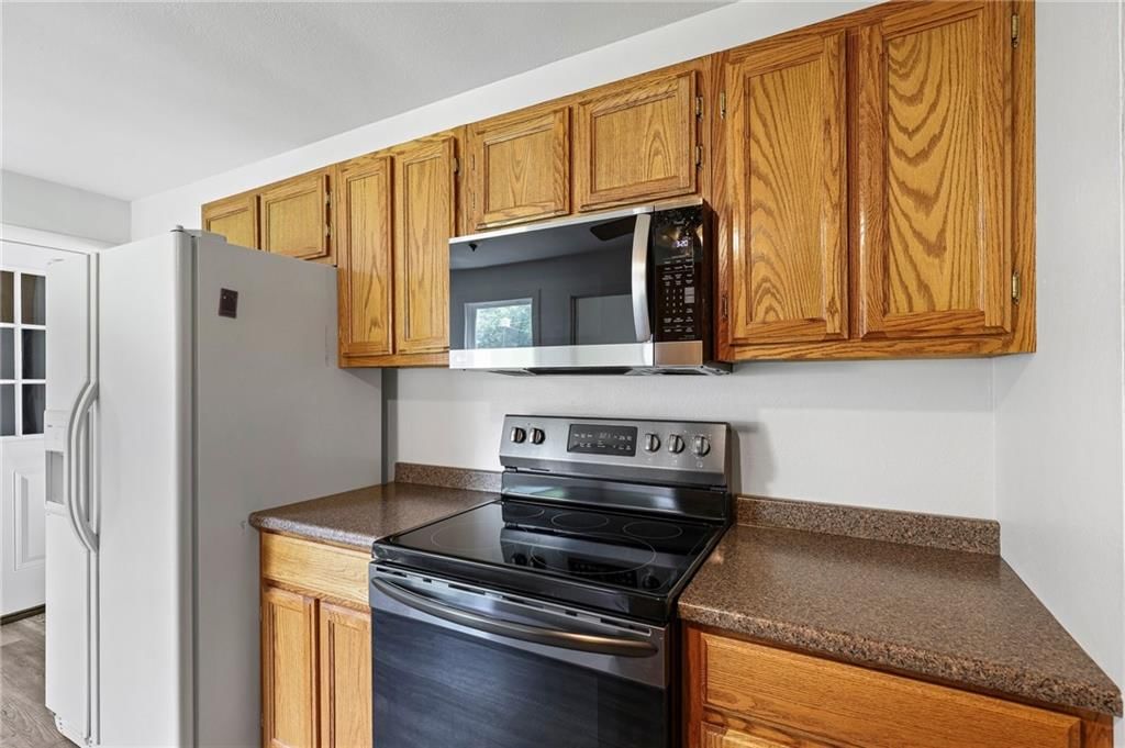 756 S Holbrook Street — photo 14