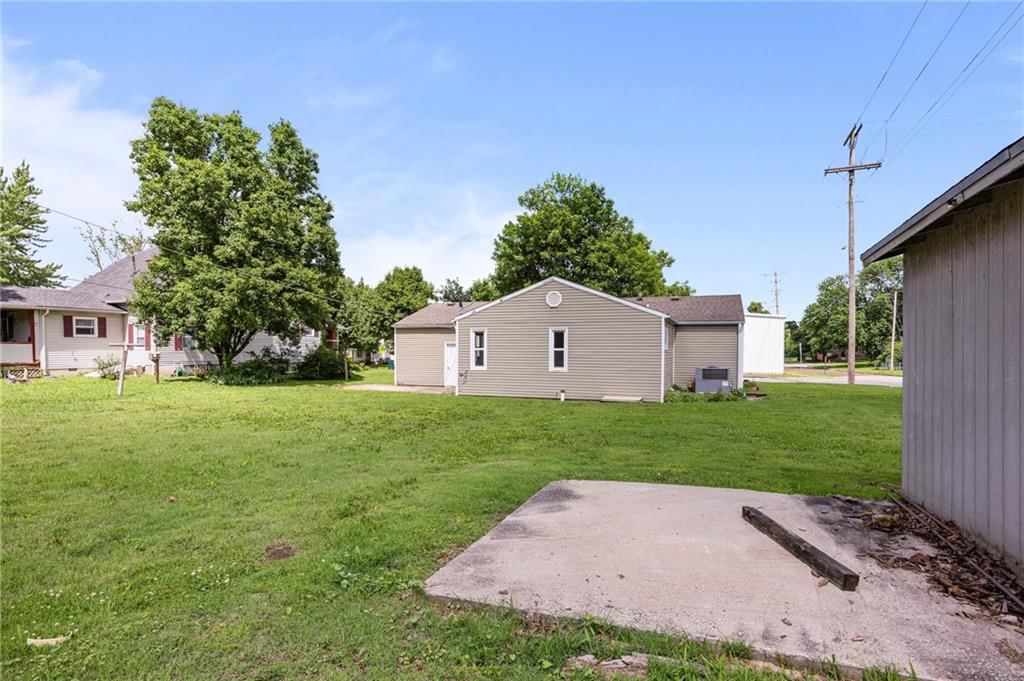 756 S Holbrook Street — photo 18