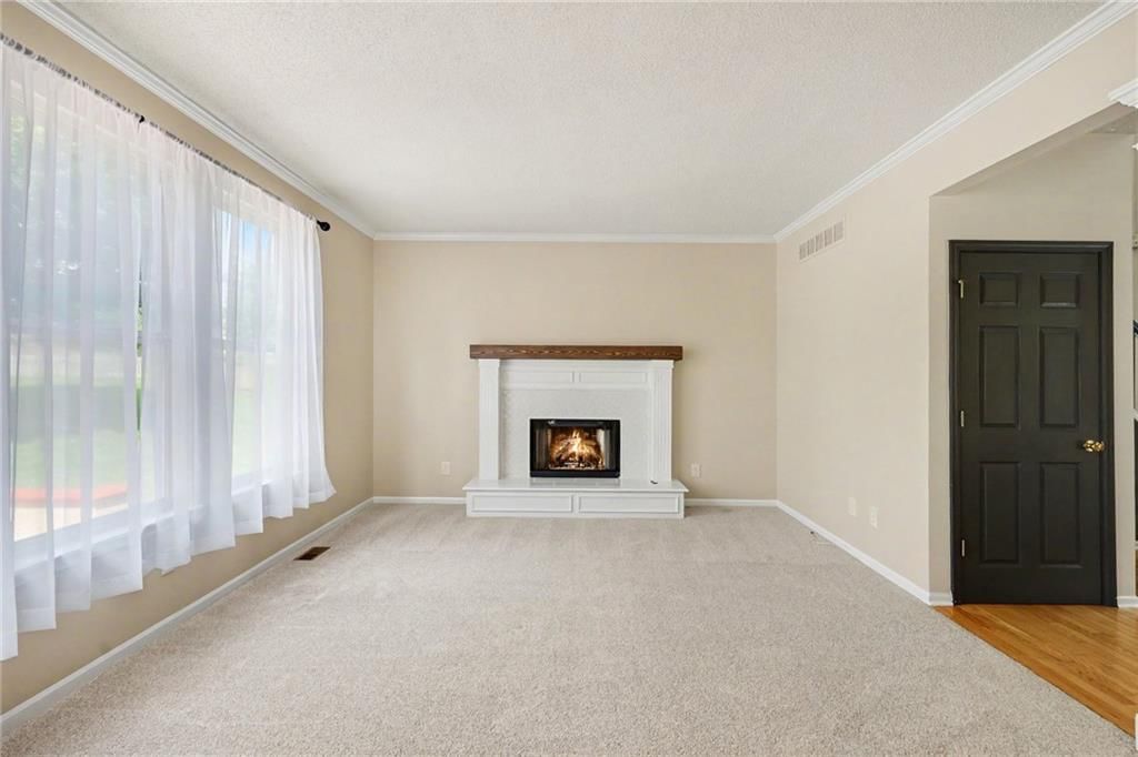 15512 S Arapaho Street — photo 7