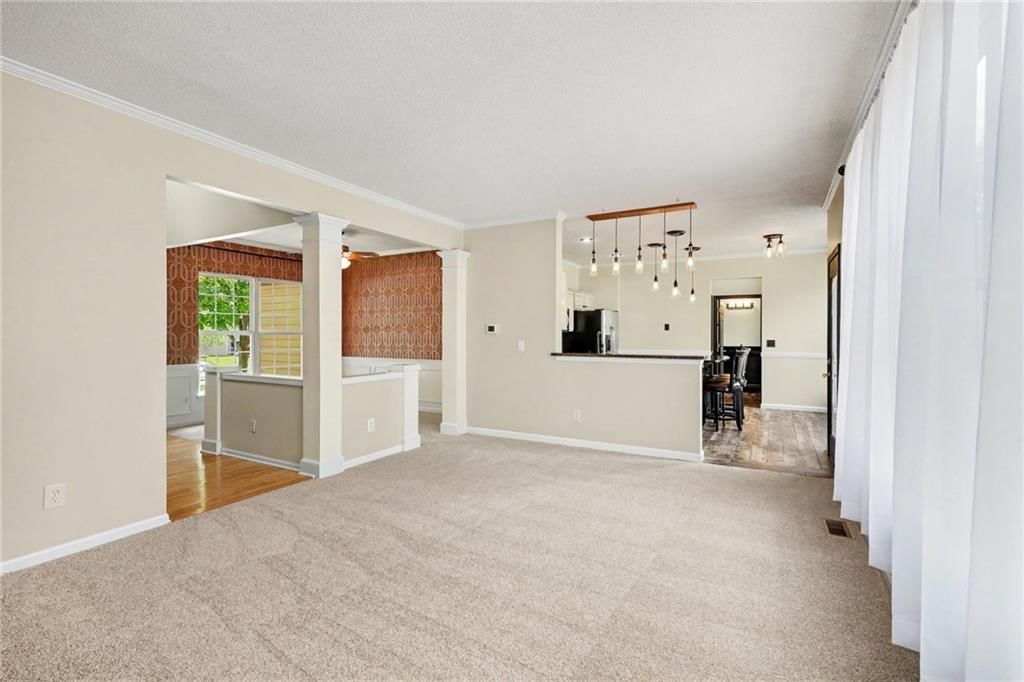 15512 S Arapaho Street — photo 9