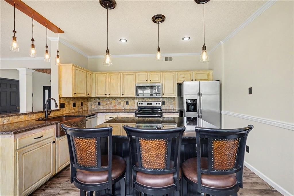 15512 S Arapaho Street — photo 11