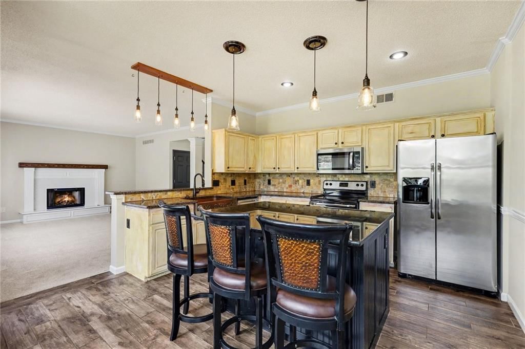 15512 S Arapaho Street — photo 12