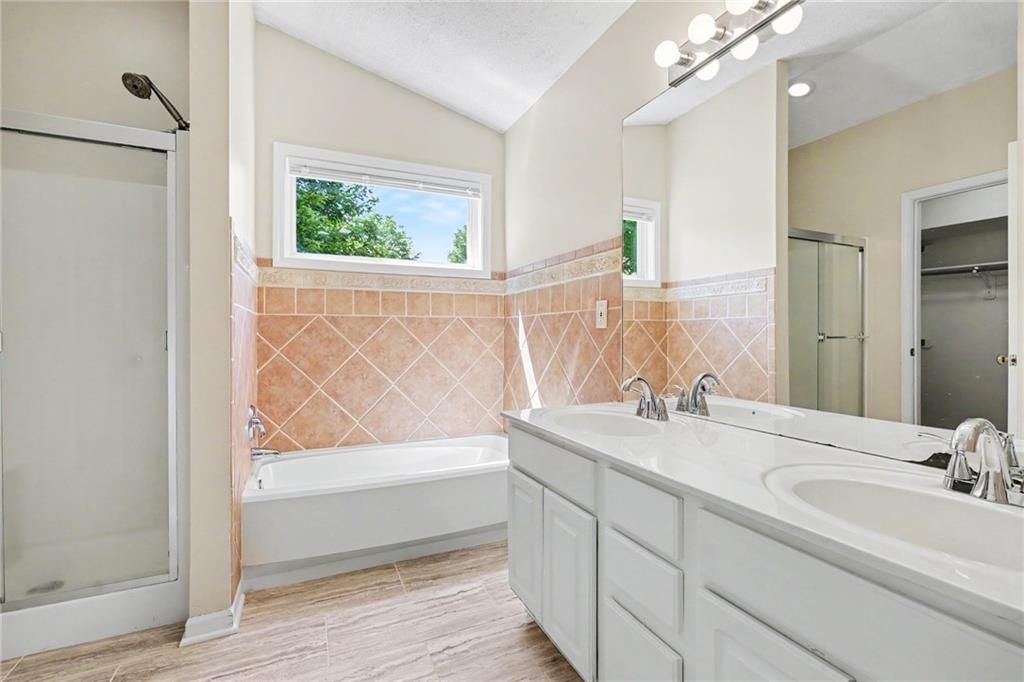 15512 S Arapaho Street — photo 19