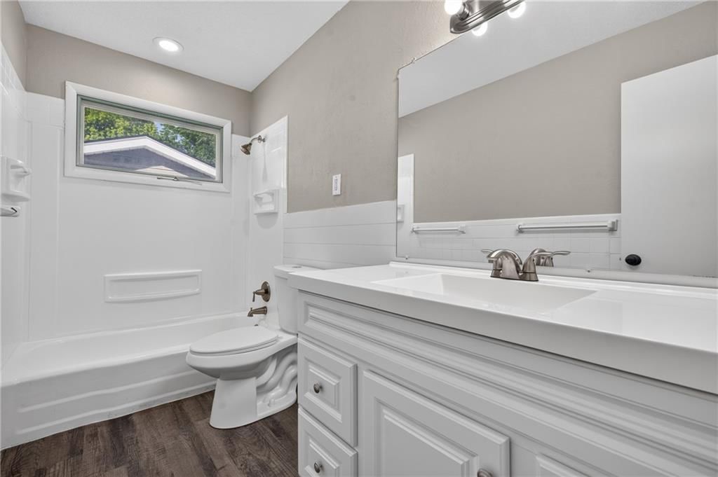 1233 Old Manor Road — photo 21