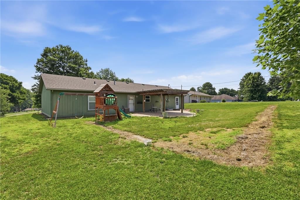 204 Harker Drive — photo 19