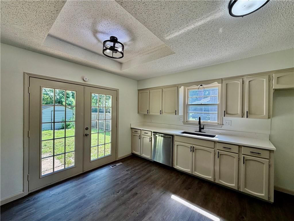 16721 Hardee Street — photo 11