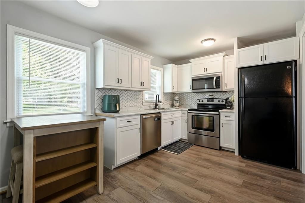 6325 KENTUCKY Avenue — photo 12