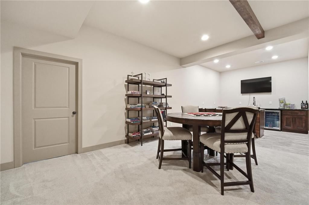 2029 NE Bluestone Drive — photo 41