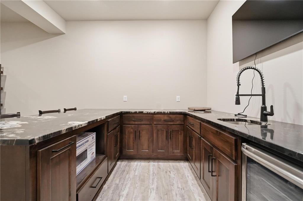 2029 NE Bluestone Drive — photo 45