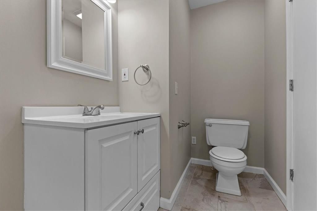 6220 Greenwood Drive — photo 28