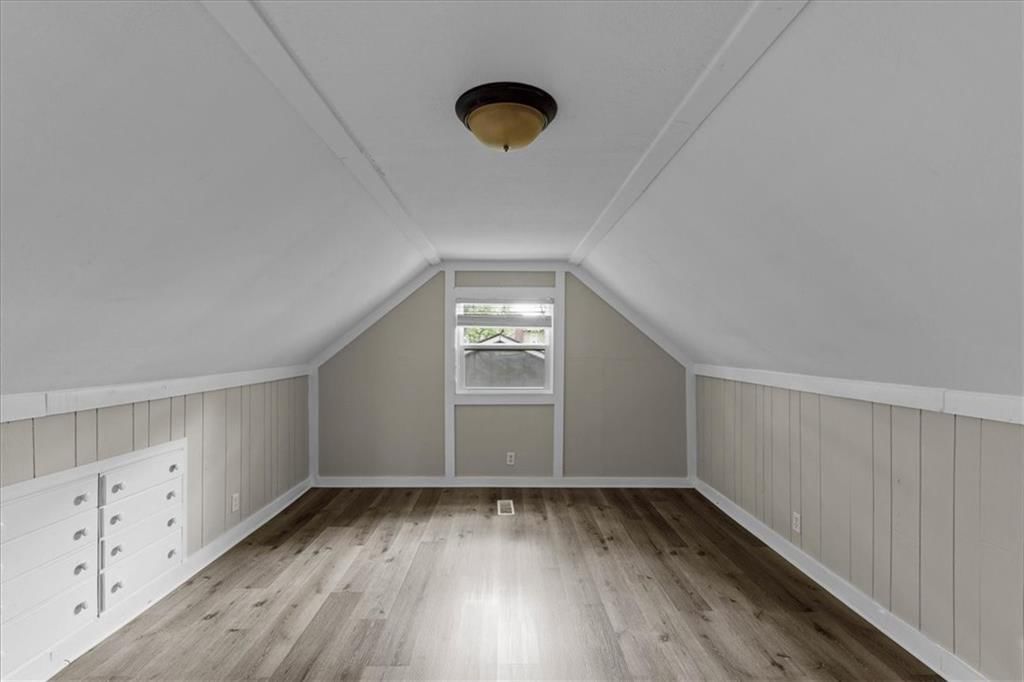 6220 Greenwood Drive — photo 31