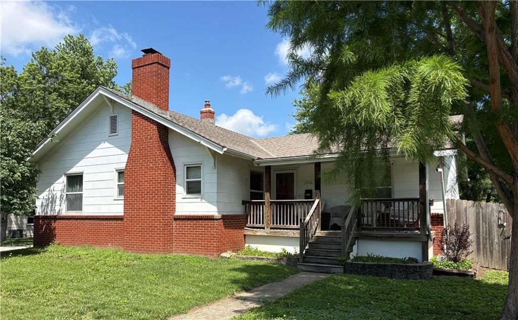 12901 Grandview Road — photo 1