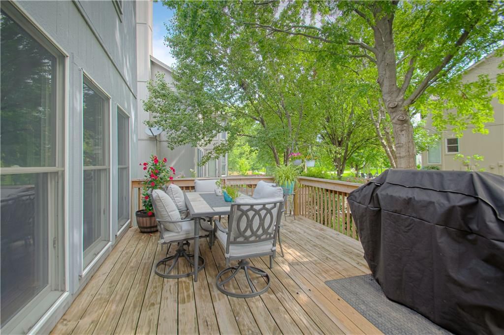 16097 S Avalon Street — photo 7