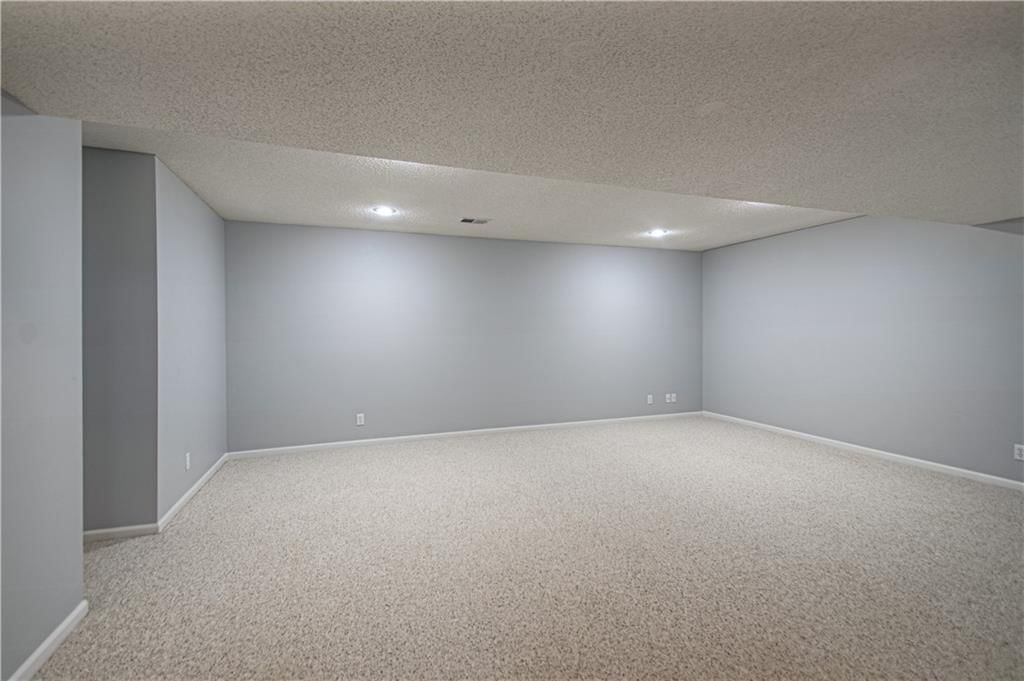 16097 S Avalon Street — photo 50