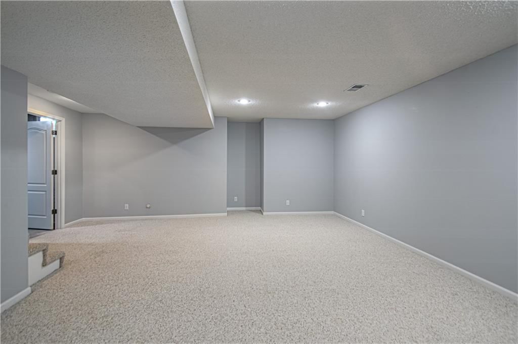 16097 S Avalon Street — photo 52