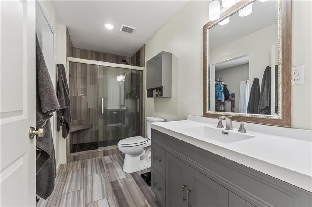 1711 N Dodgion Avenue — photo 21