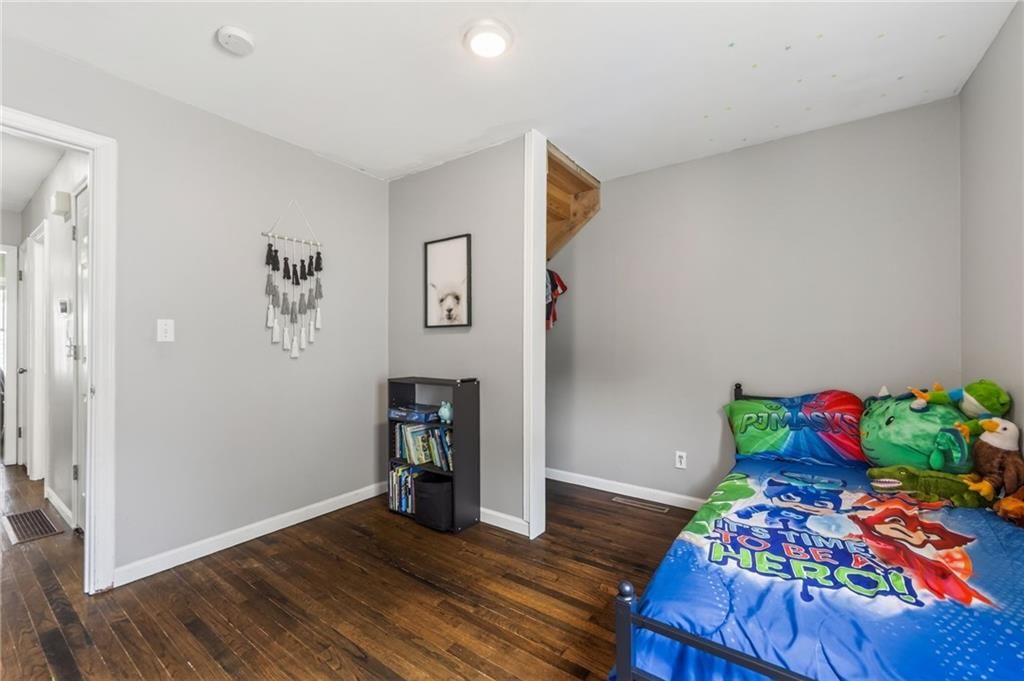1711 N Dodgion Avenue — photo 25