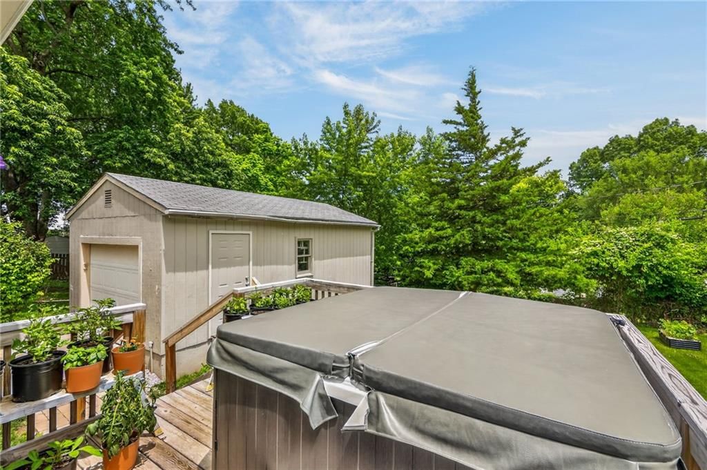1711 N Dodgion Avenue — photo 41