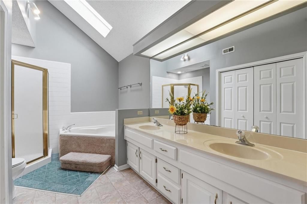 212 E Hansen Court — photo 17