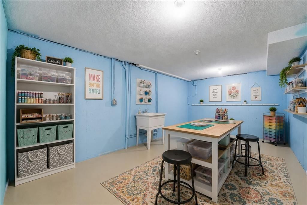 212 E Hansen Court — photo 29