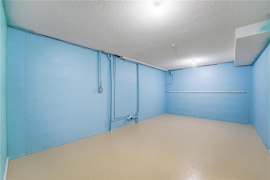212 E Hansen Court — photo 30