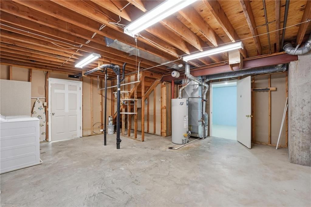 212 E Hansen Court — photo 32