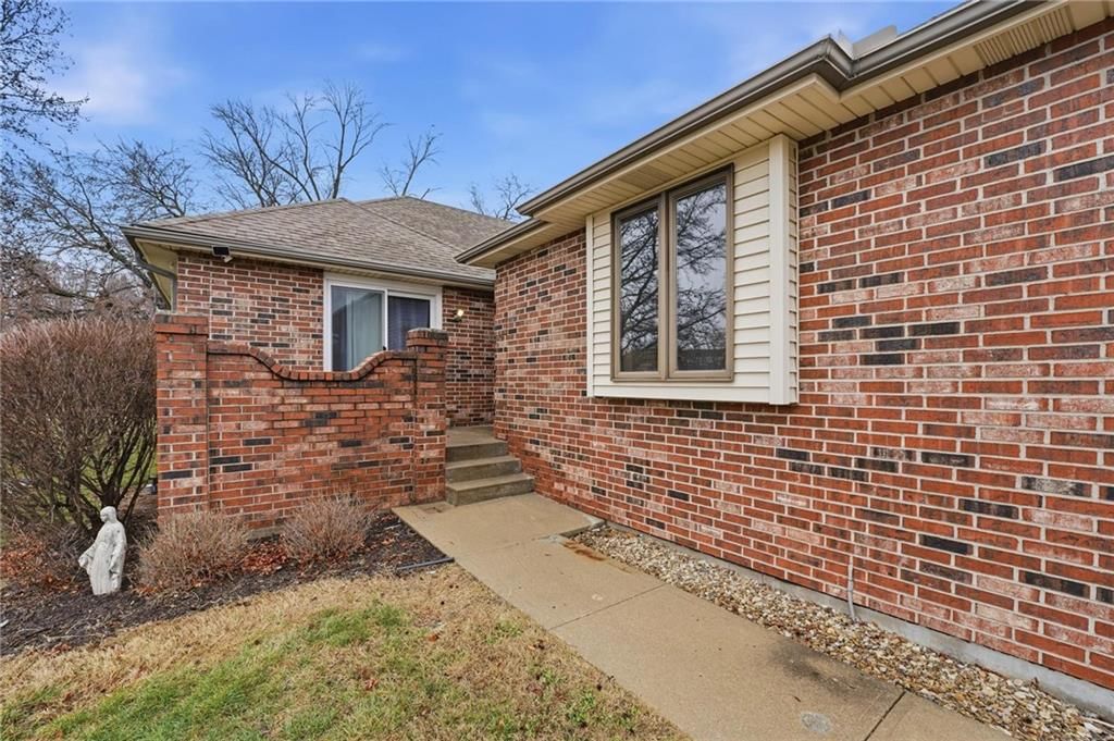 212 E Hansen Court — photo 36