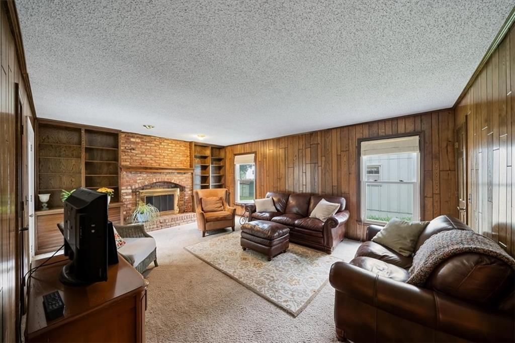 1955 E Sunvale Drive — photo 15