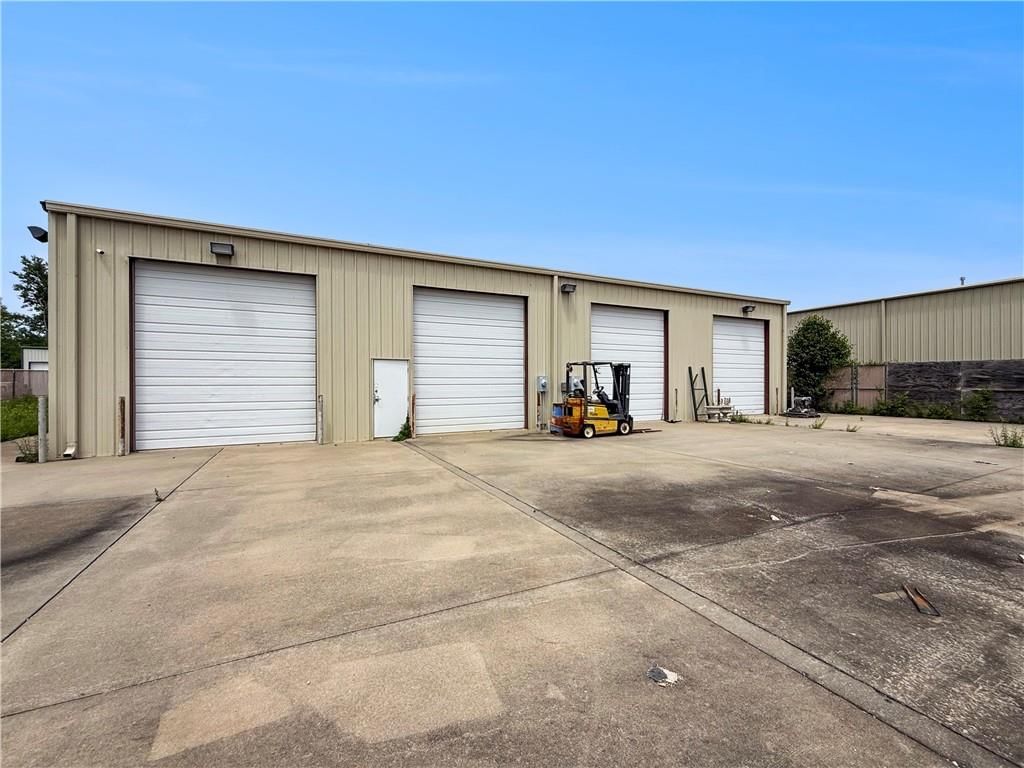 1311 Broadway Street — photo 4