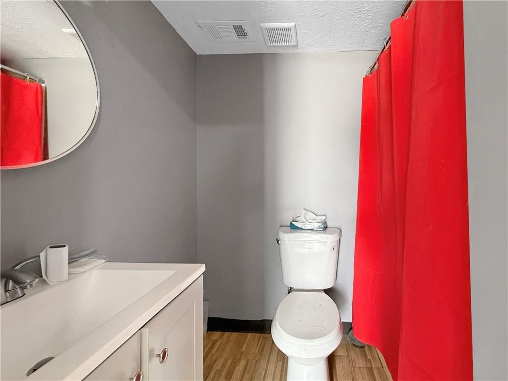 1311 Broadway Street — photo 15