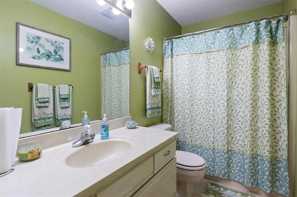 244 Bluff Boulevard — photo 12