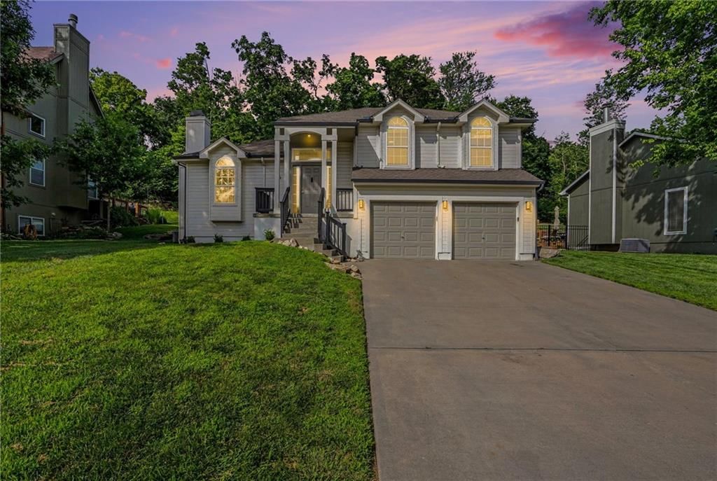 416 E 166TH Court, Belton, MO