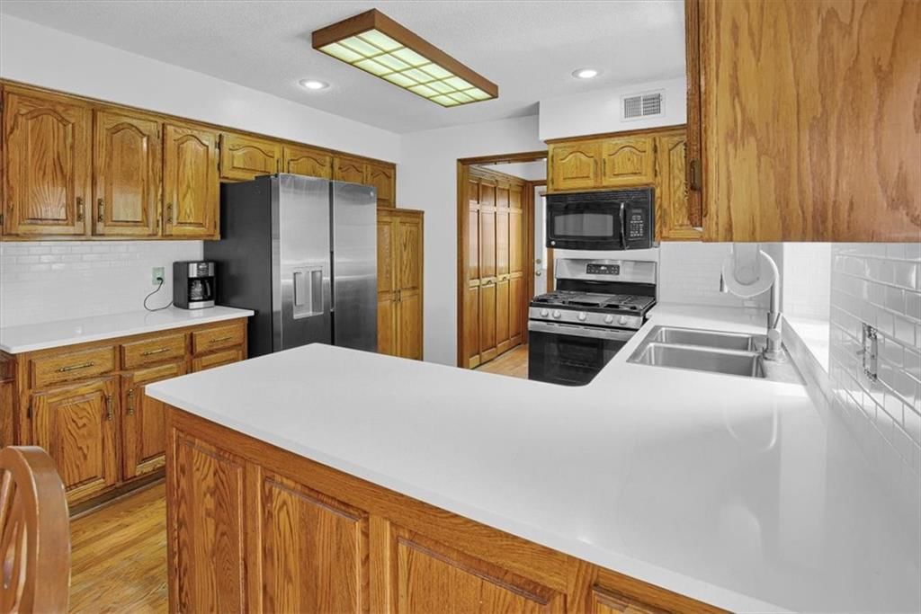 8020 N Flora Avenue — photo 13