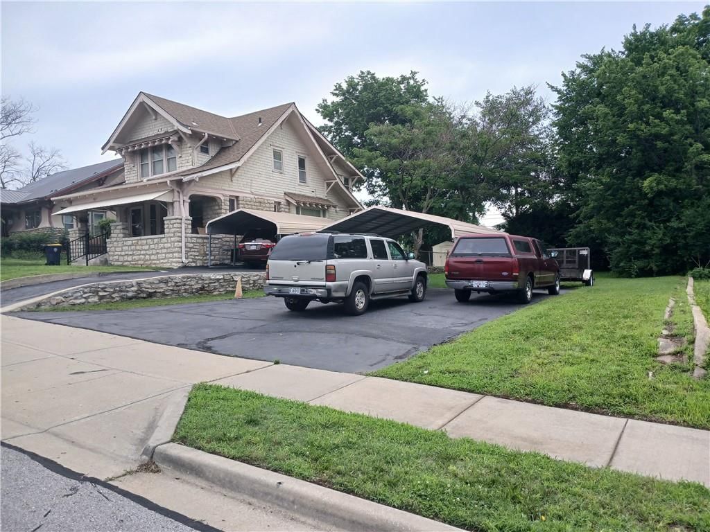 4005 Euclid Avenue — photo 2