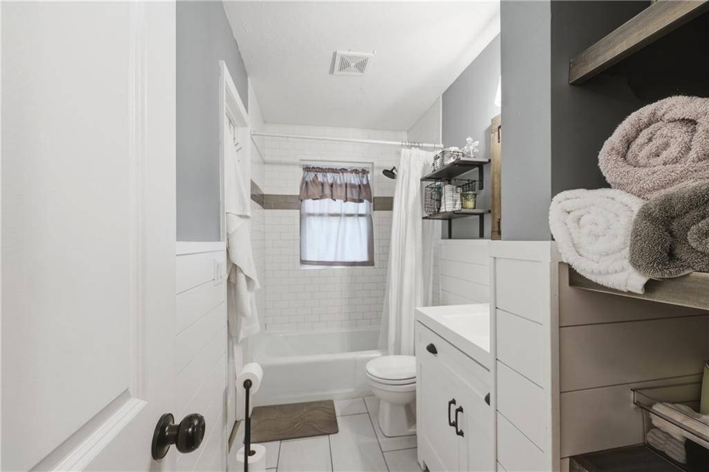 202 Meade Street — photo 8
