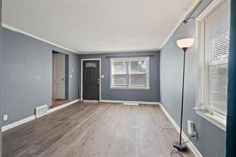 5520 WABASH Avenue — photo 3